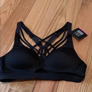 NWT Victoria’s Secret Sport bra